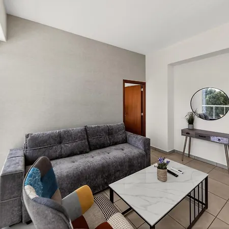 Thalassa Apartment *